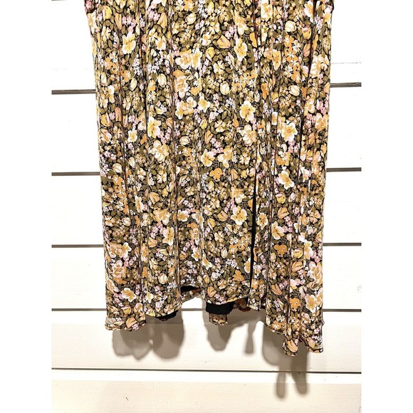 NWT Showpo Loree Midi Dress Puff Sleeve High Slit Black Floral Womens Size 16 - Picture 6 of 16